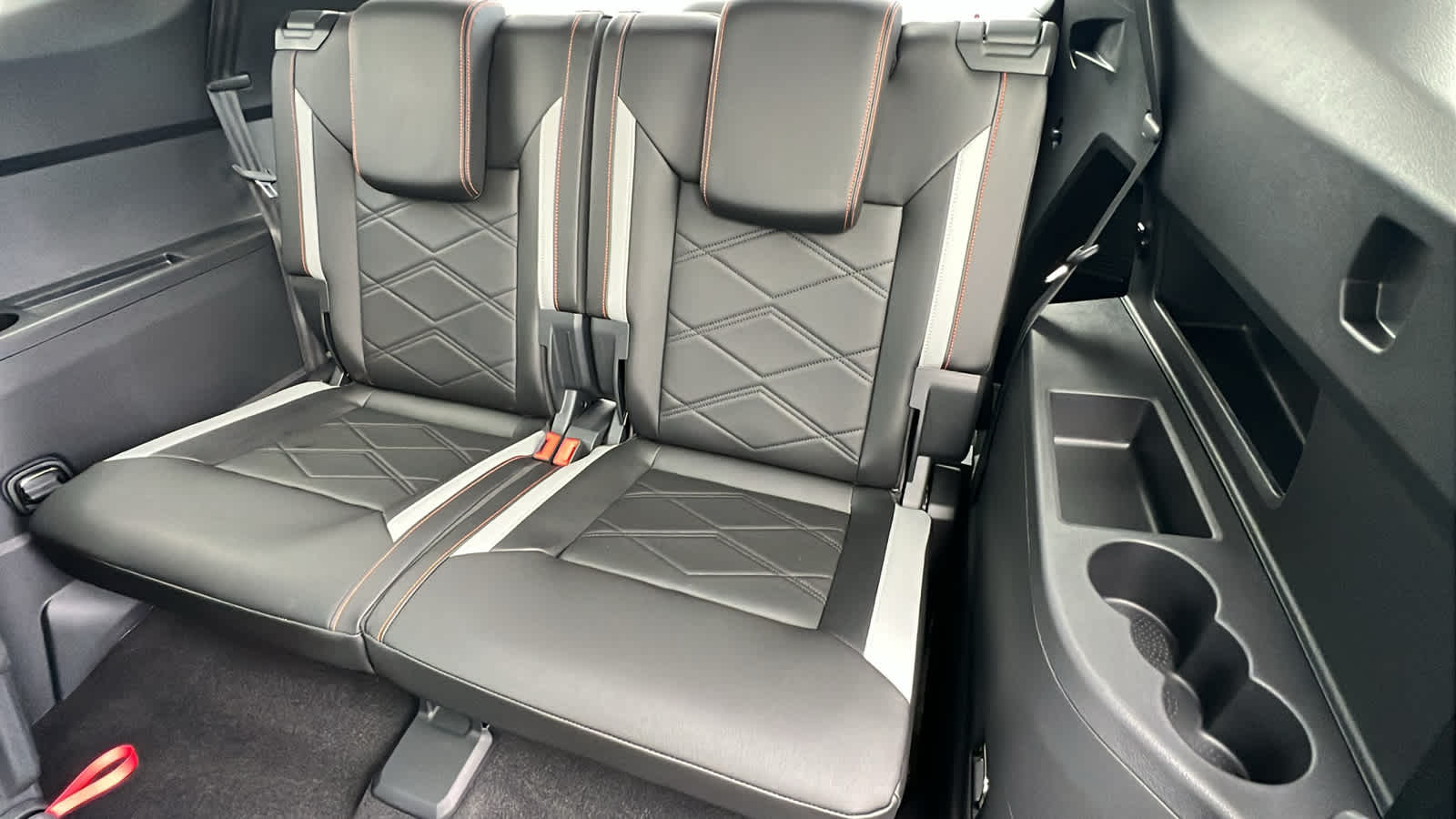 Thumbnail: 2026 Volkswagen Atlas - 31