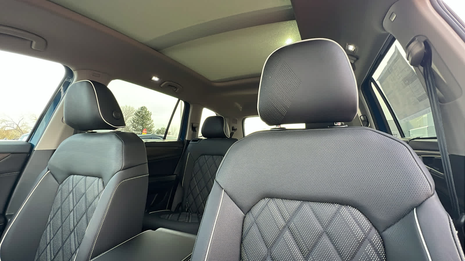 Thumbnail: 2026 Volkswagen Atlas - 11