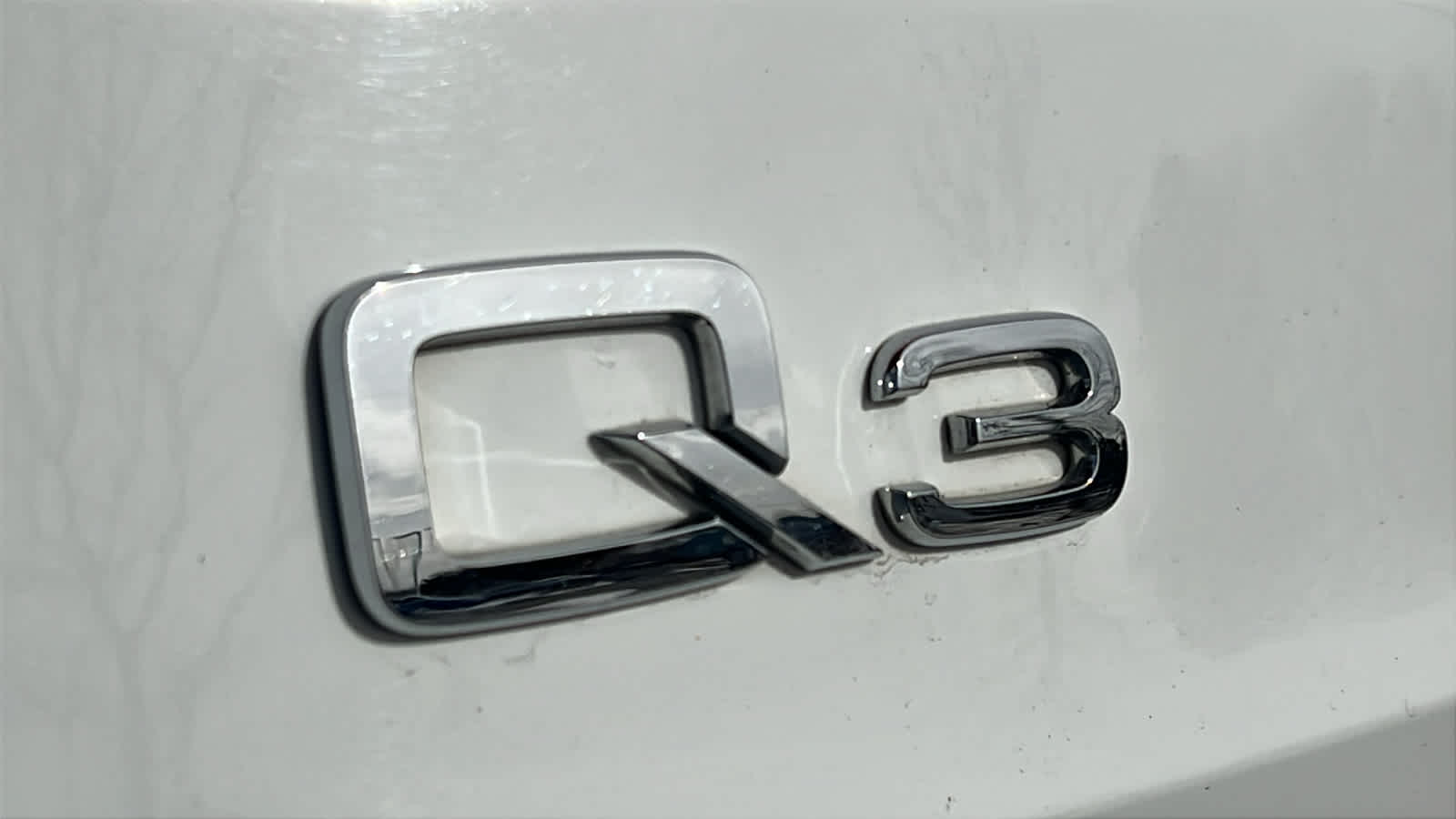 Thumbnail: 2023 Audi Q3 - 28