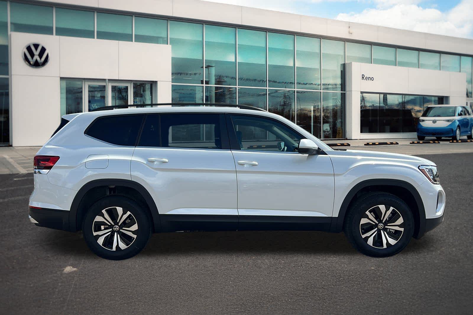 Thumbnail: 2026 Volkswagen Atlas - 4