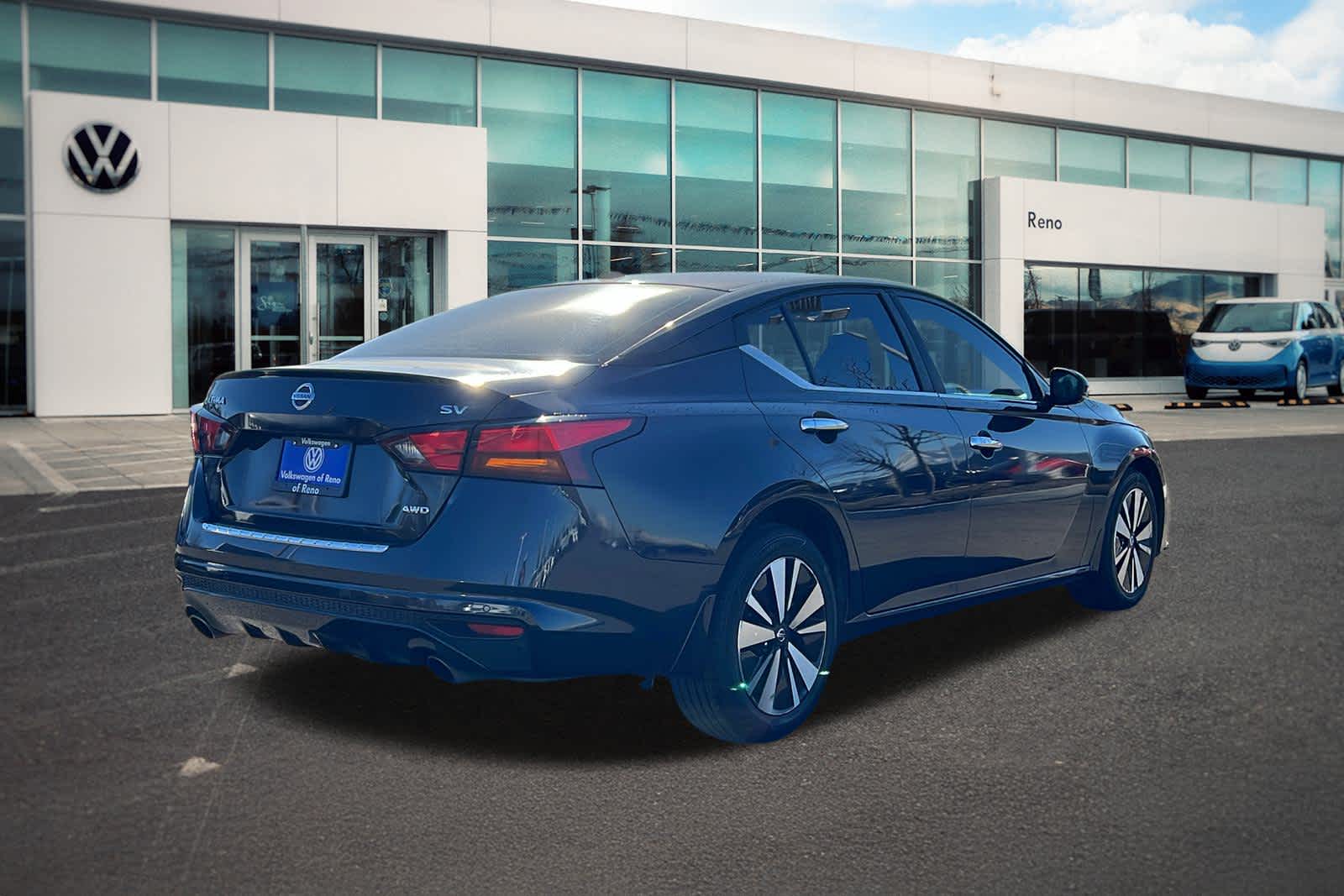 Thumbnail: 2021 Nissan Altima - 4