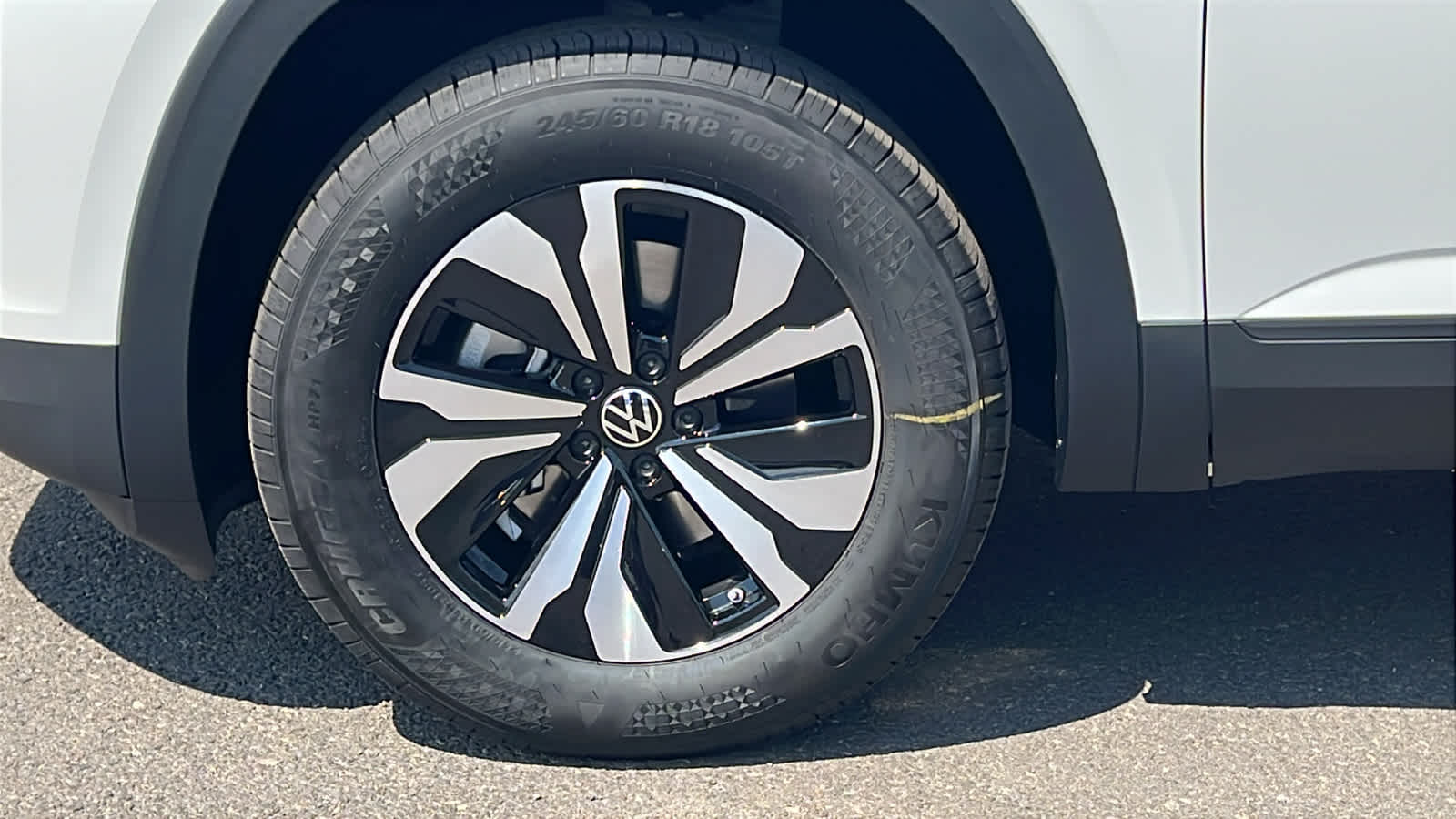 Thumbnail: 2026 Volkswagen Atlas - 9