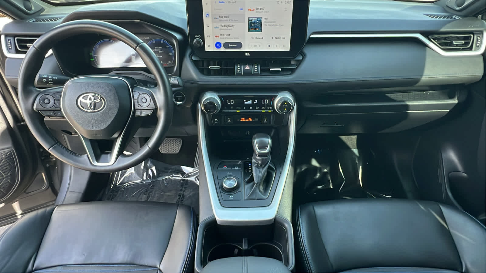 Thumbnail: 2024 Toyota RAV4 - 26