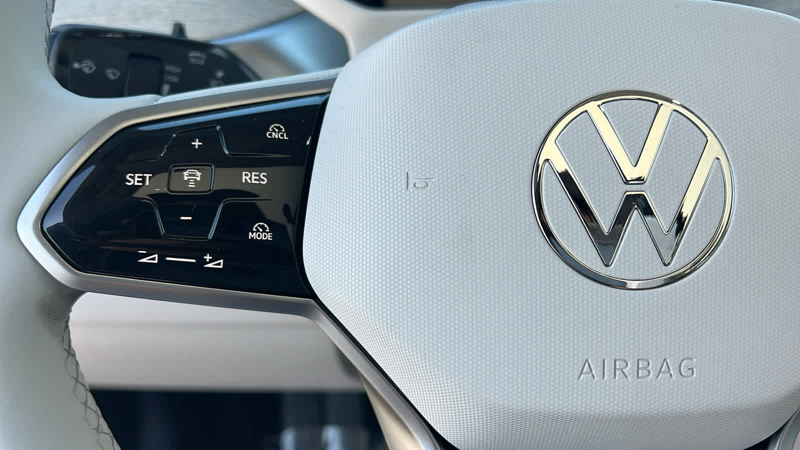 Thumbnail: 2025 Volkswagen ID.Buzz - 19