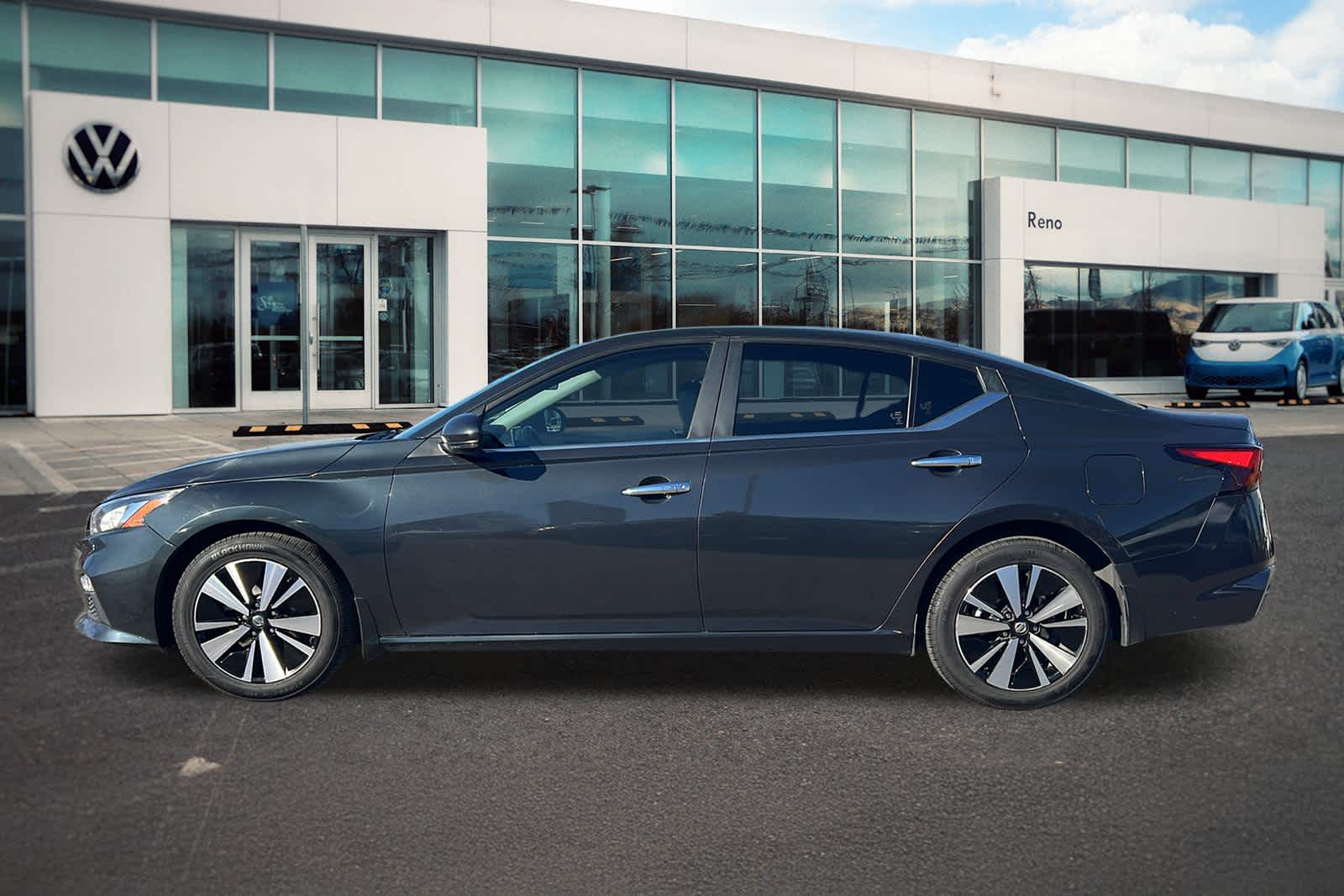 Thumbnail: 2021 Nissan Altima - 7