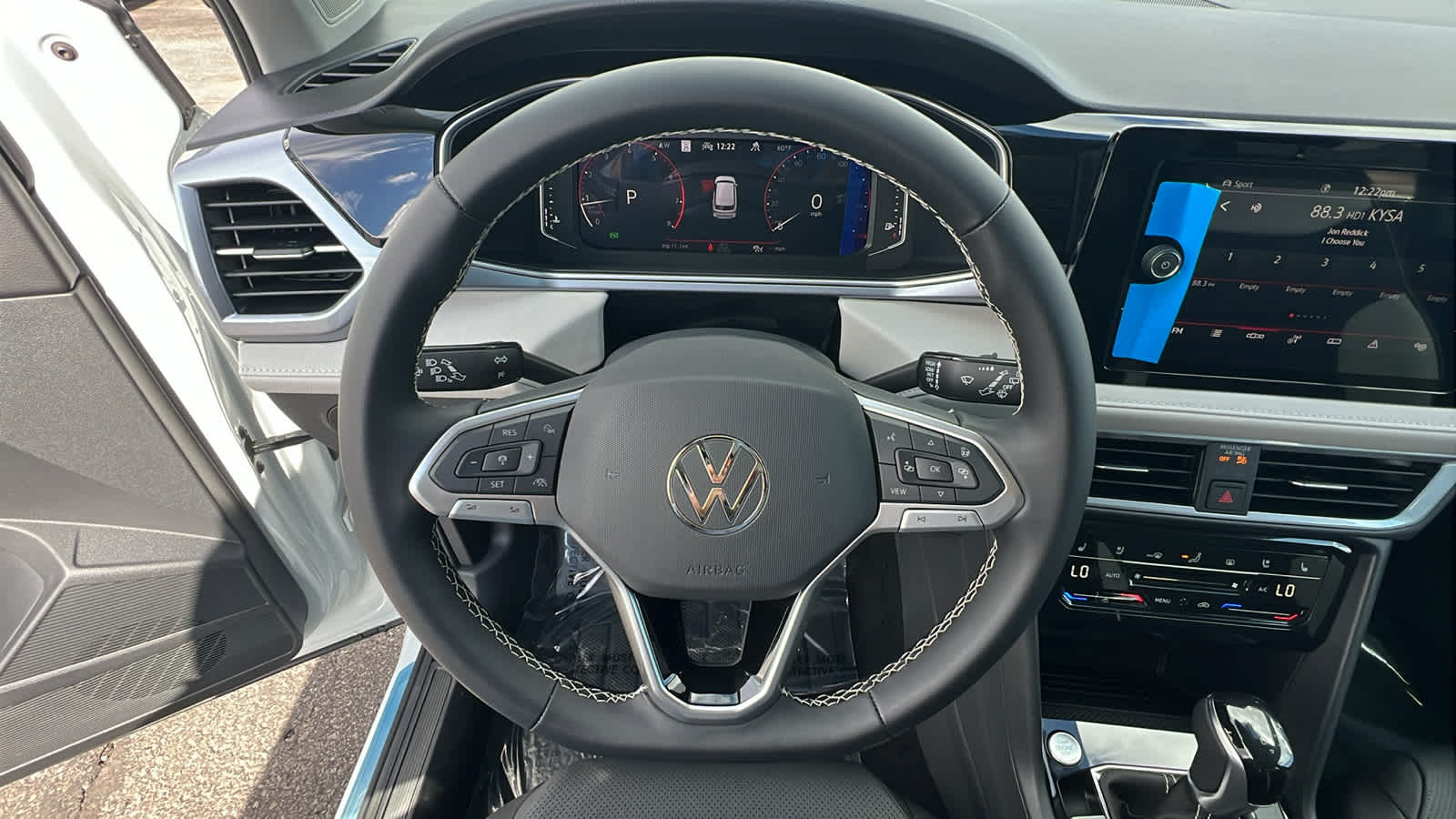 Thumbnail: 2026 Volkswagen Taos - 18