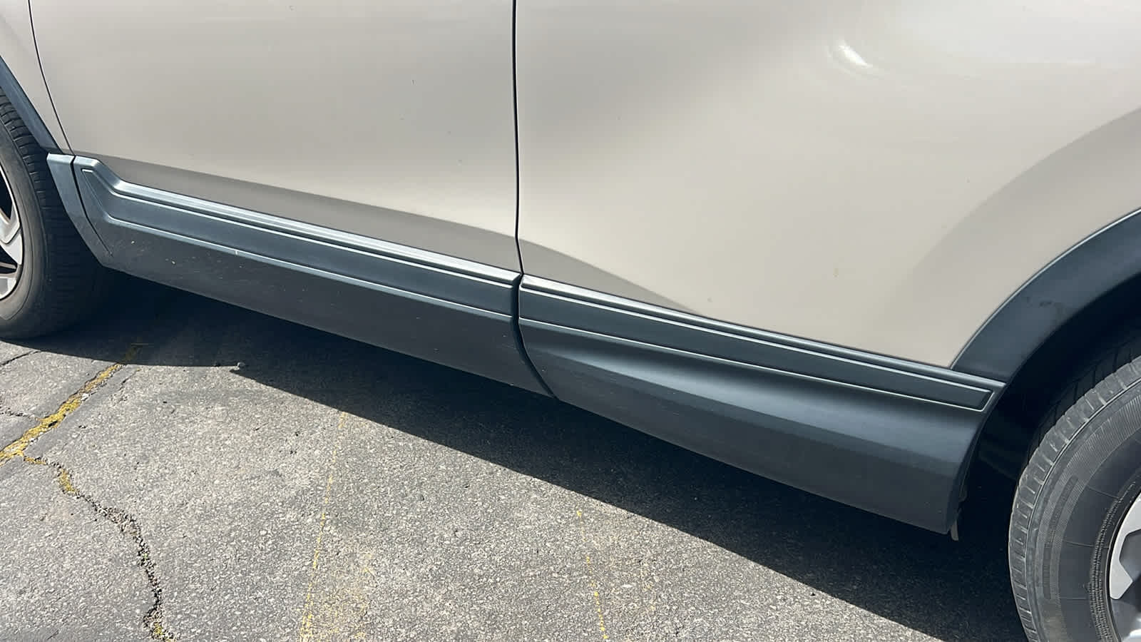 Thumbnail: 2017 Honda CR-V - 10