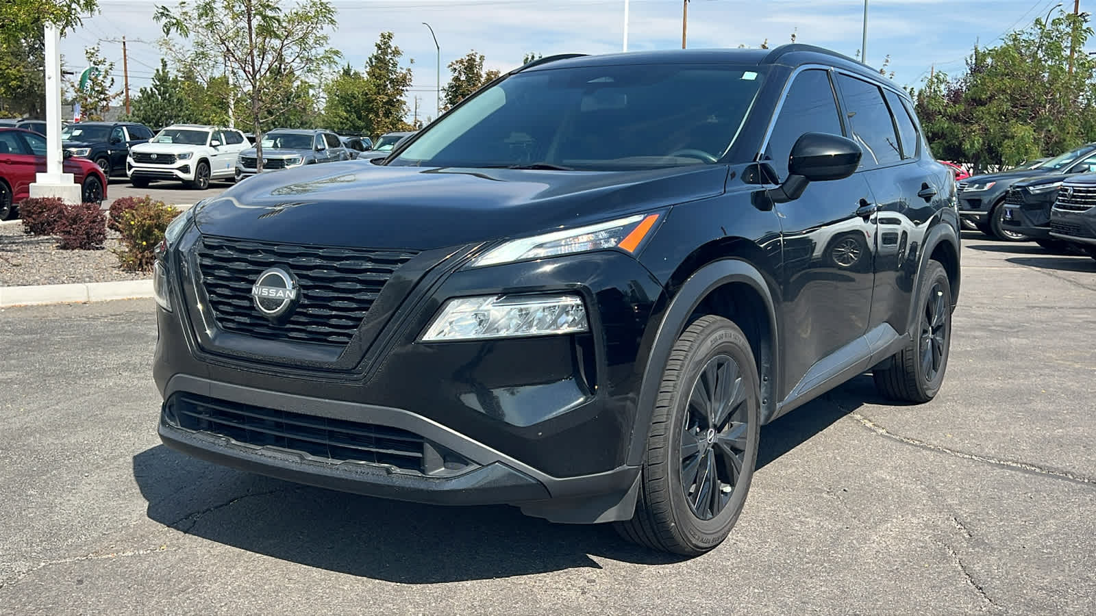 Thumbnail: 2023 Nissan Rogue - 1