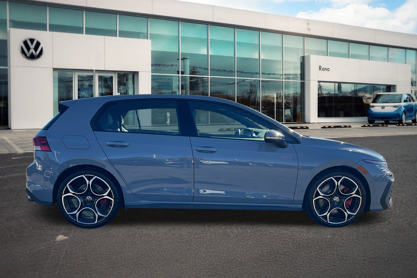 Thumbnail: 2026 Volkswagen Golf - 4