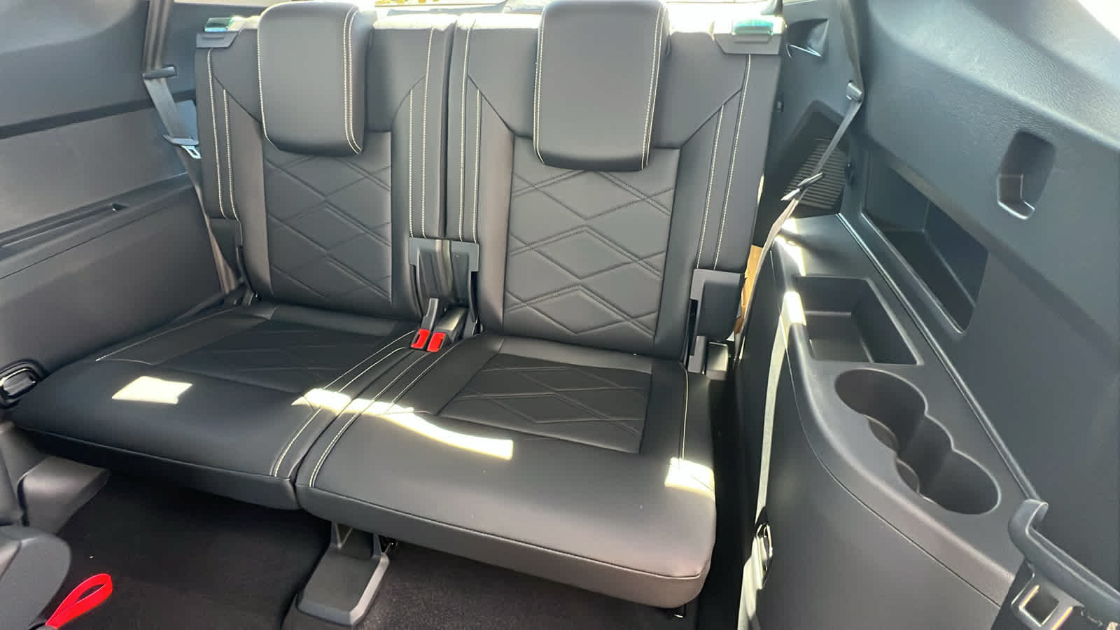 Thumbnail: 2026 Volkswagen Atlas - 31