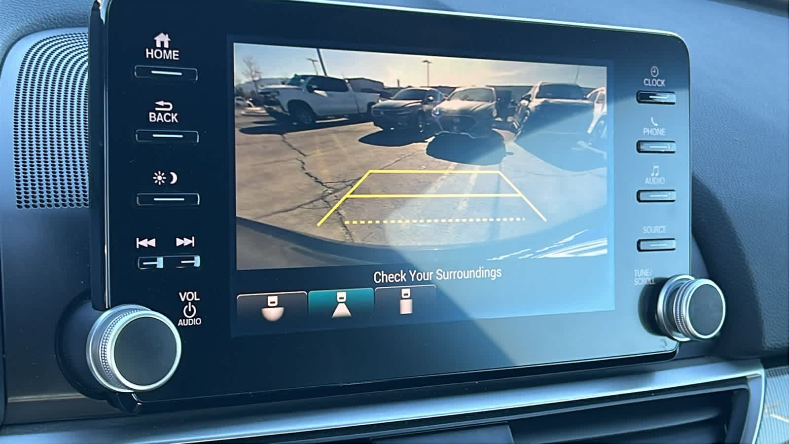 Thumbnail: 2018 Honda Accord - 16