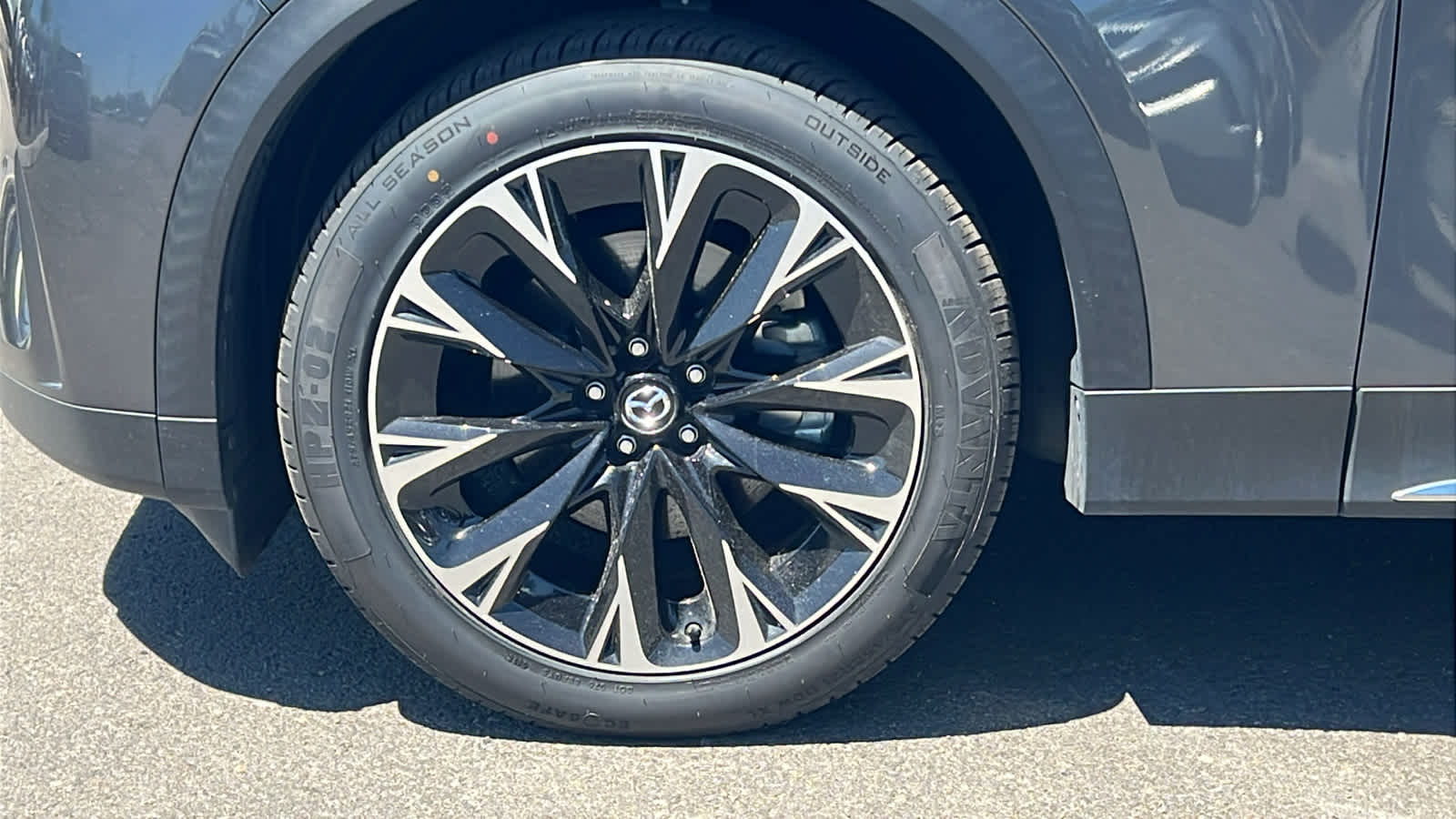 Thumbnail: 2024 Mazda CX-90 - 9