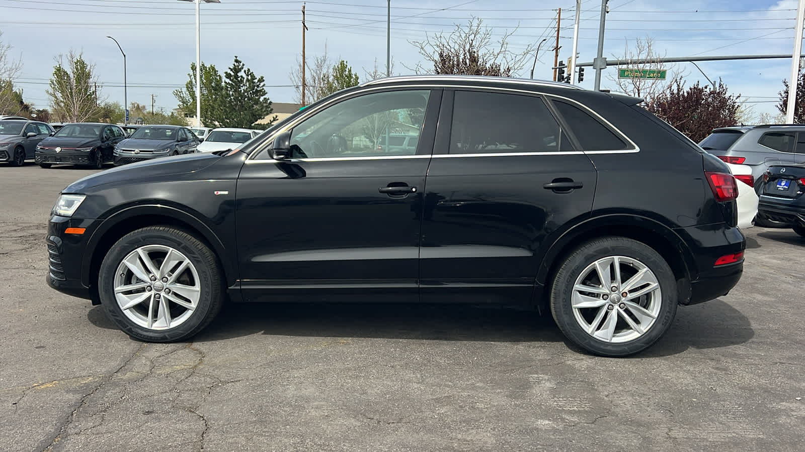 Thumbnail: 2018 Audi Q3 - 8