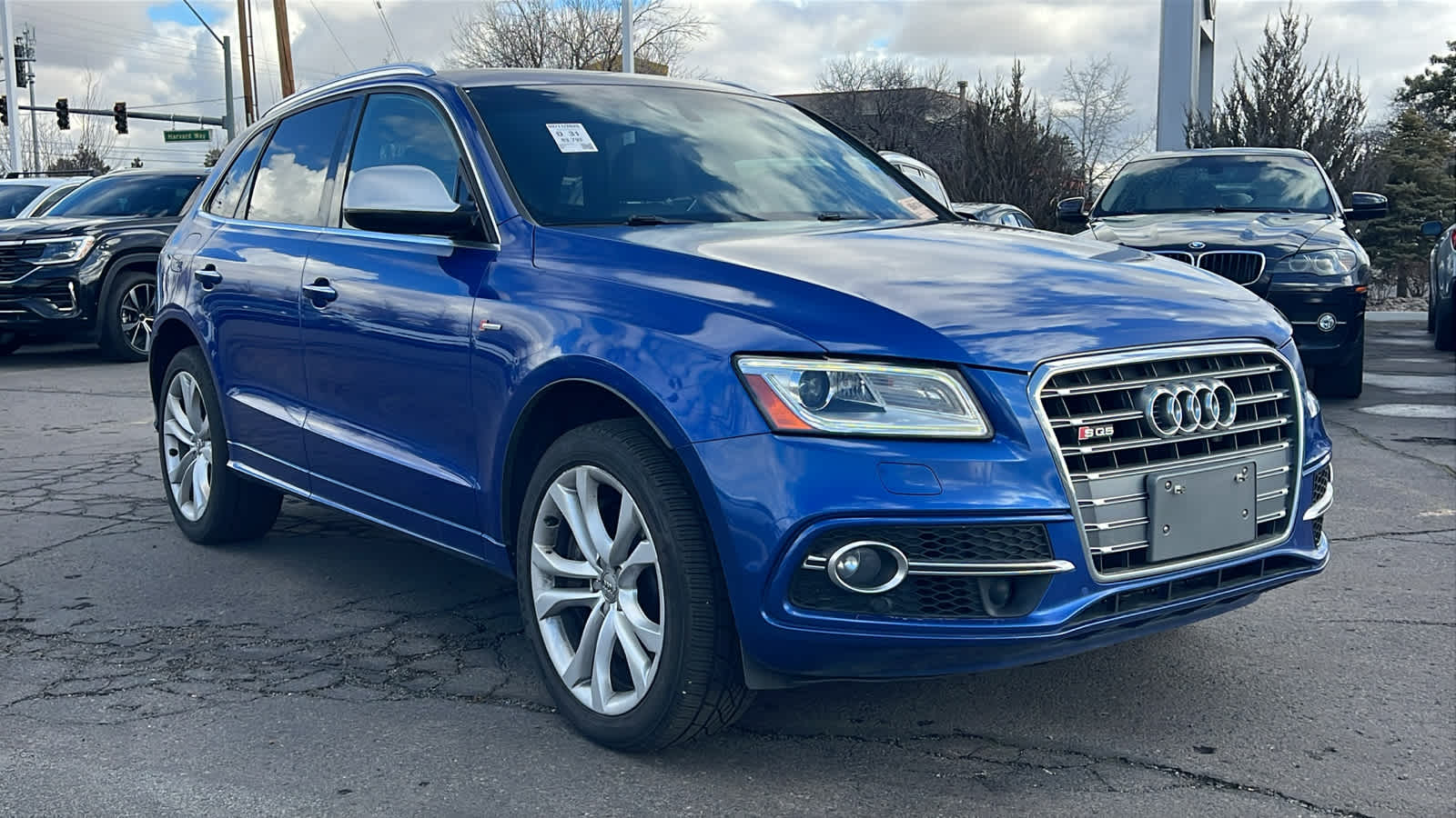 Thumbnail: 2017 Audi SQ5 - 3