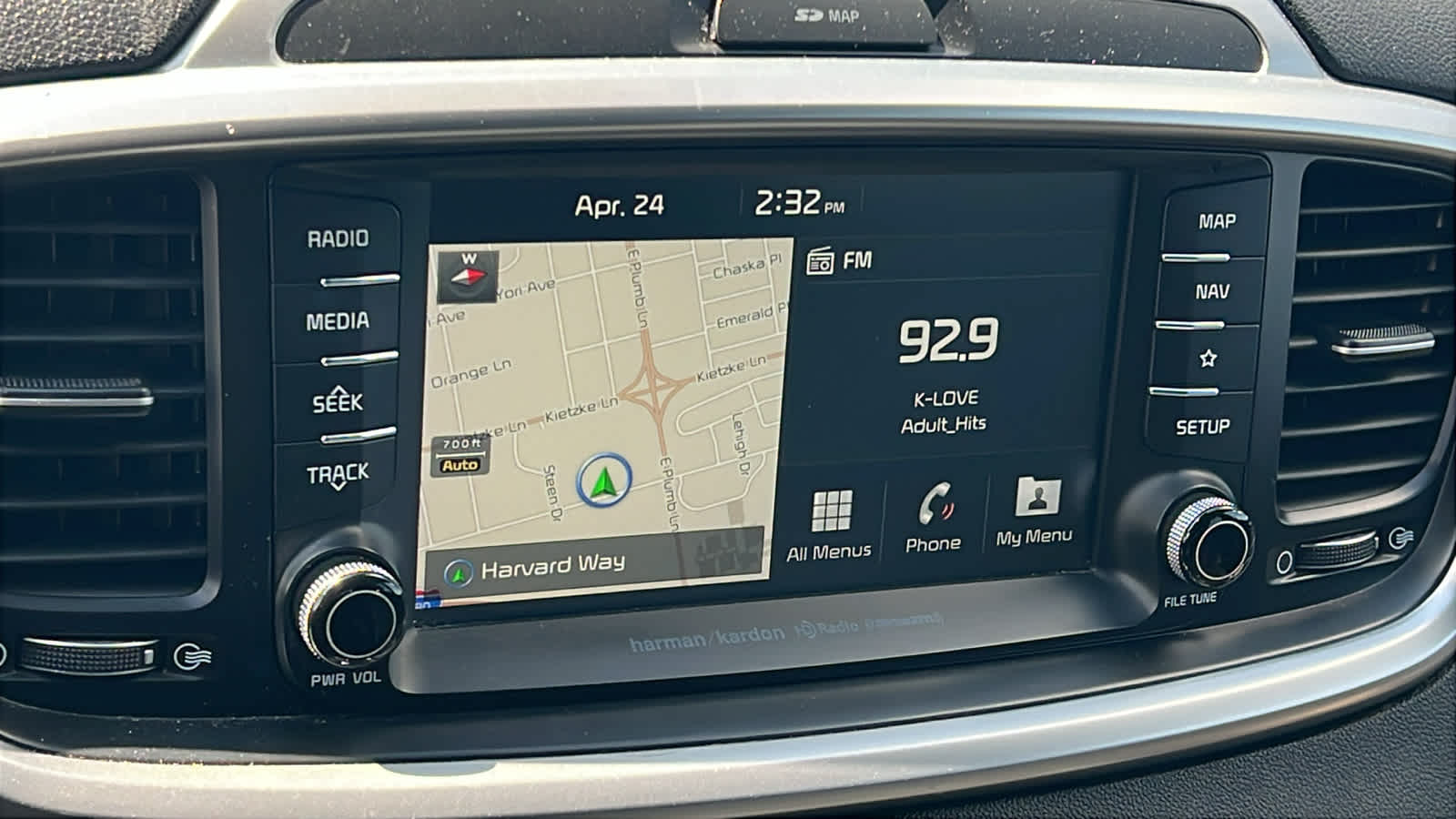 Thumbnail: 2019 Kia Sorento - 10