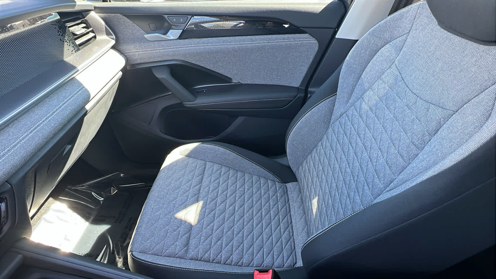 Thumbnail: 2026 Volkswagen Tiguan - 12