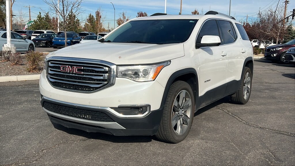 Used 2017 GMC Acadia SLT SUV