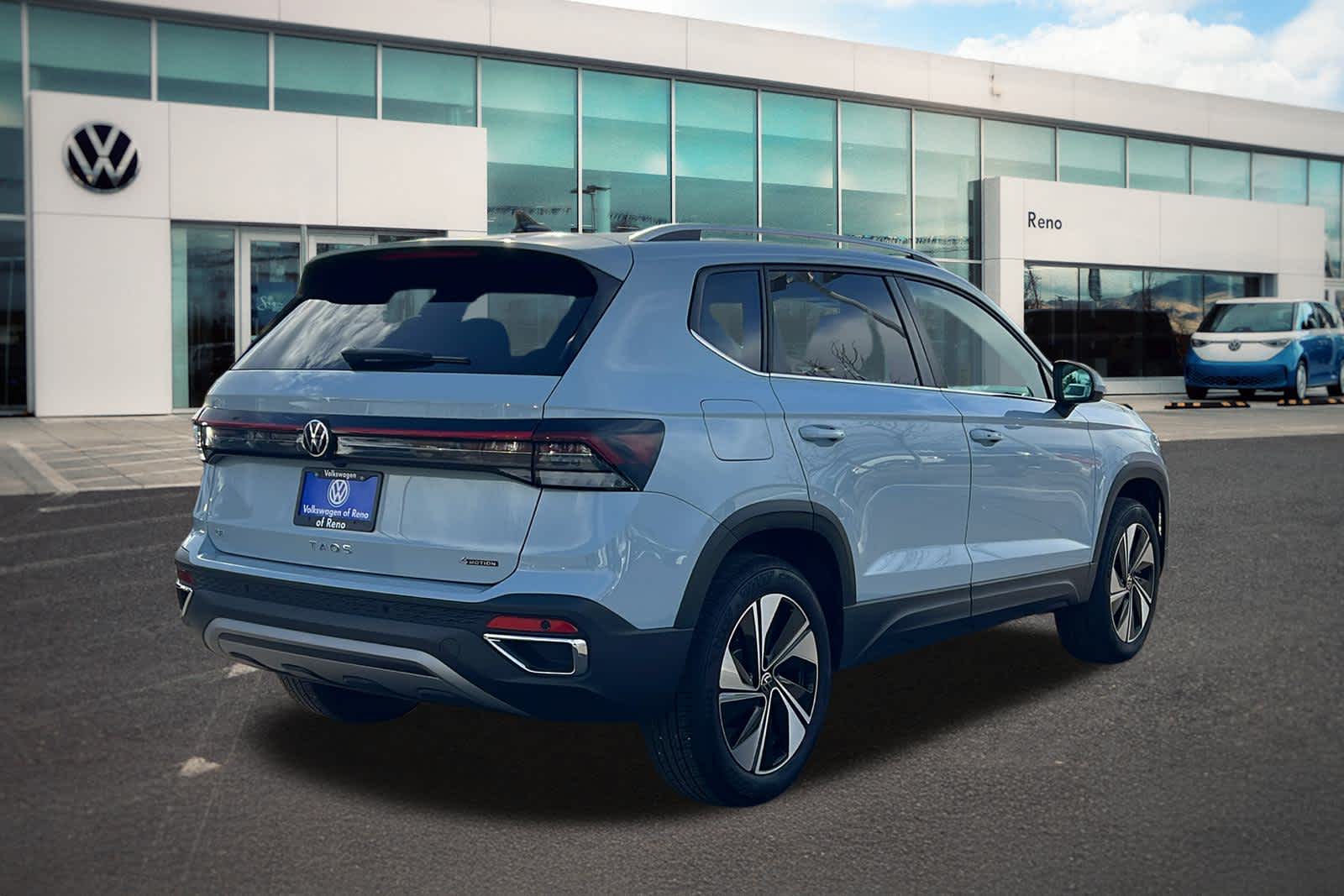 Thumbnail: 2025 Volkswagen Taos - 5