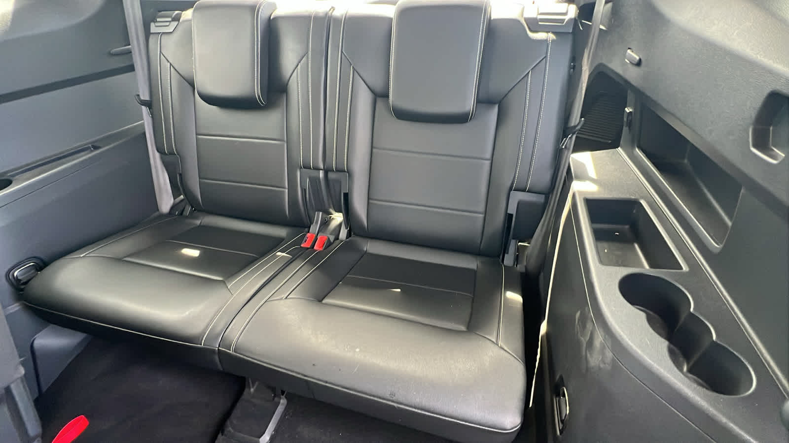 Thumbnail: 2021 Volkswagen Atlas - 31