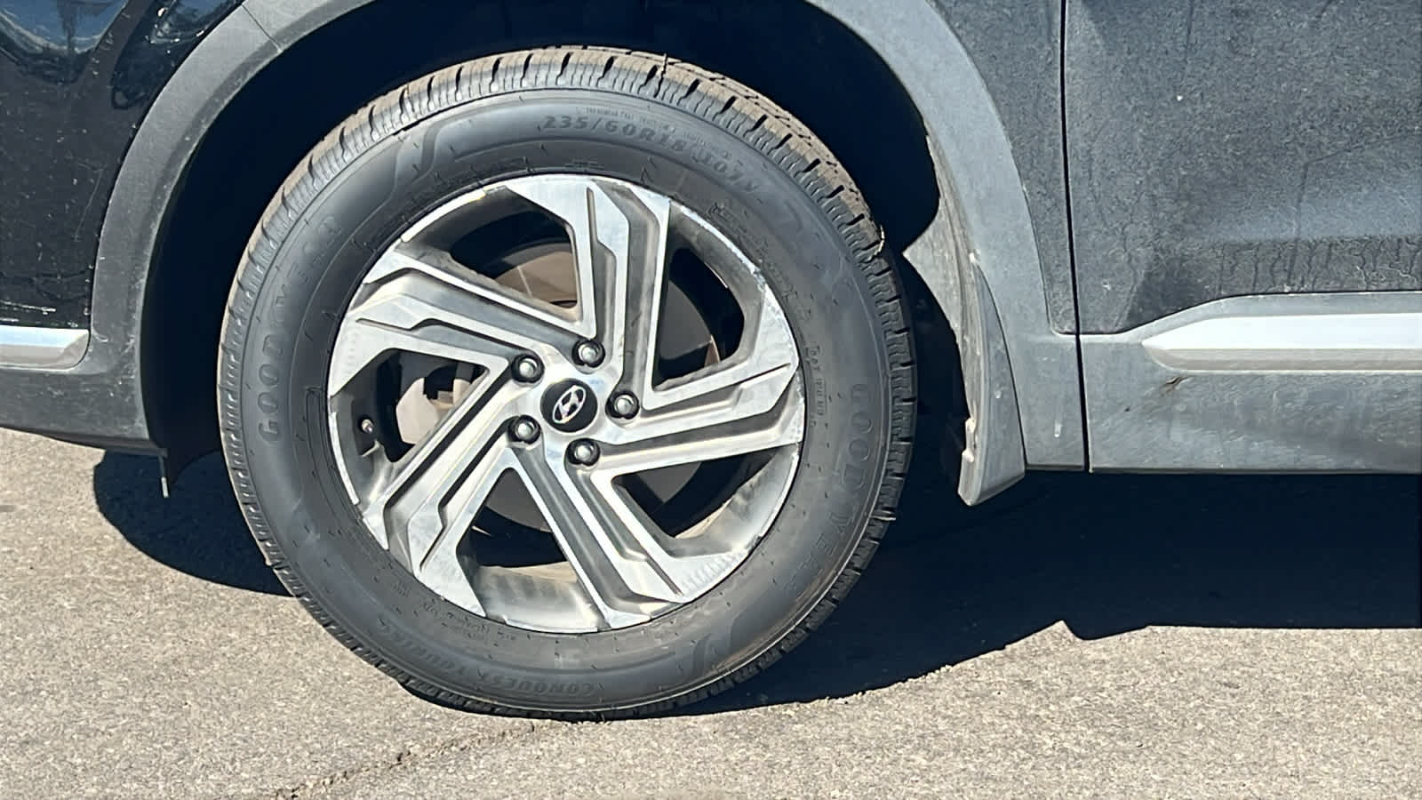 Thumbnail: 2021 Hyundai Santa Fe - 9