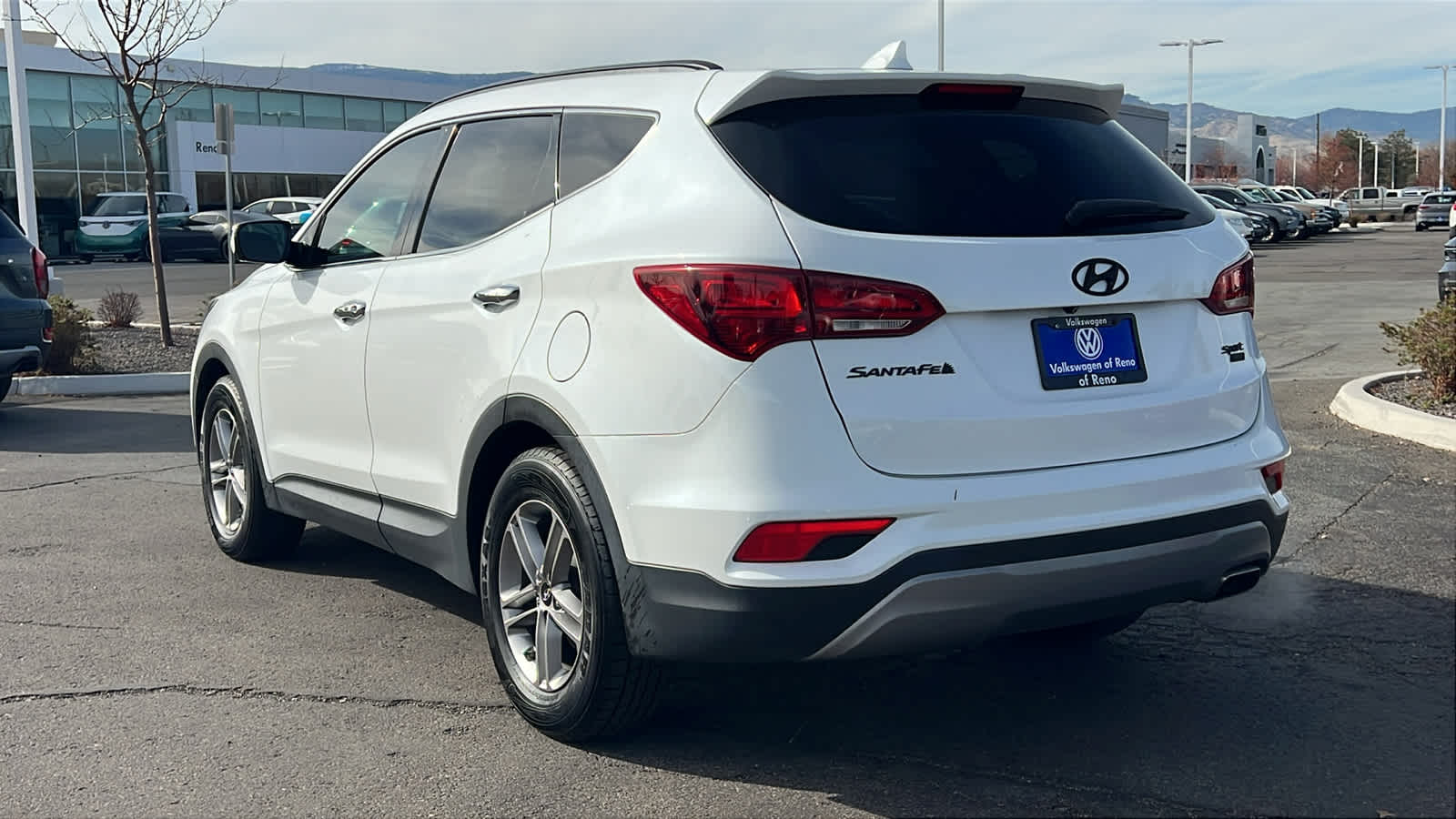 Thumbnail: 2017 Hyundai Santa Fe - 7