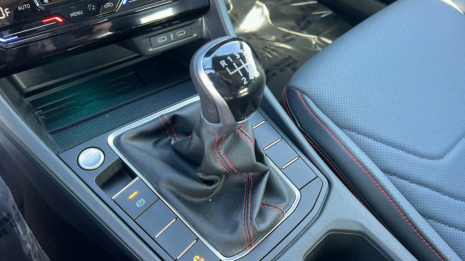 Thumbnail: 2026 Volkswagen Jetta - 13