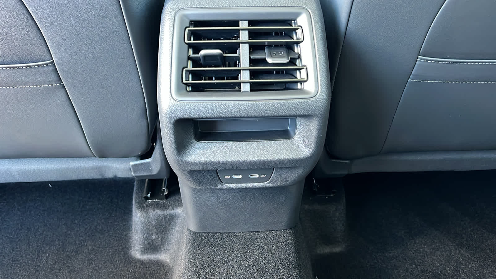 Thumbnail: 2026 Volkswagen Tiguan - 25