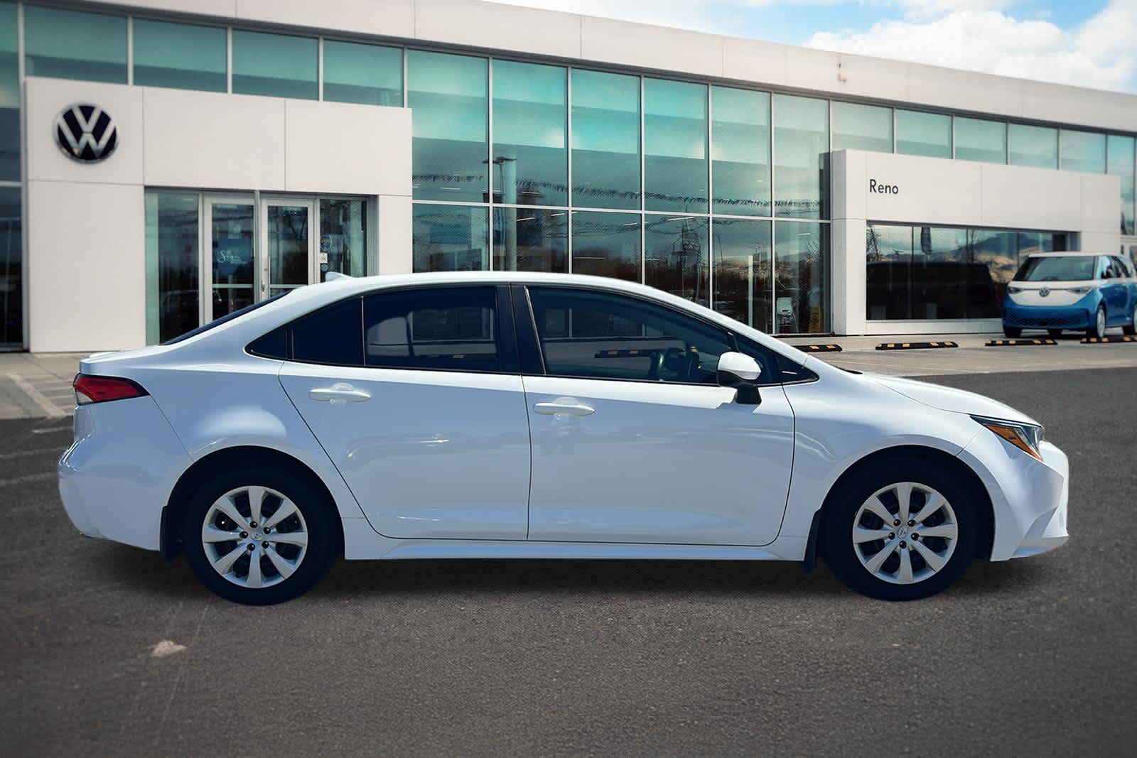 Thumbnail: 2023 Toyota Corolla - 4