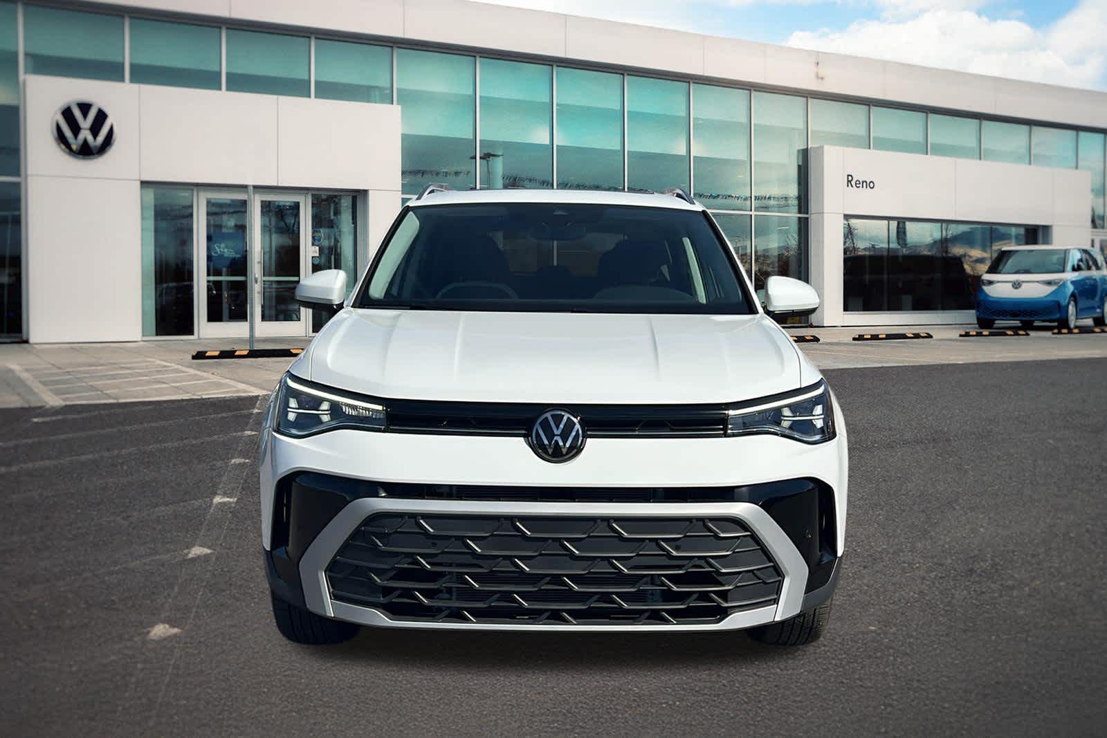 Thumbnail: 2025 Volkswagen Taos - 2