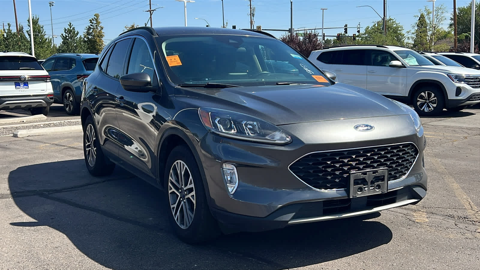 Thumbnail: 2020 Ford Escape - 3