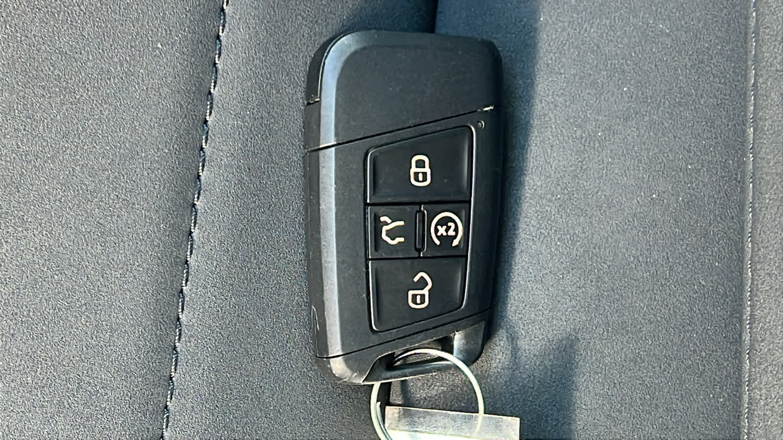 Thumbnail: 2025 Volkswagen Taos - 29