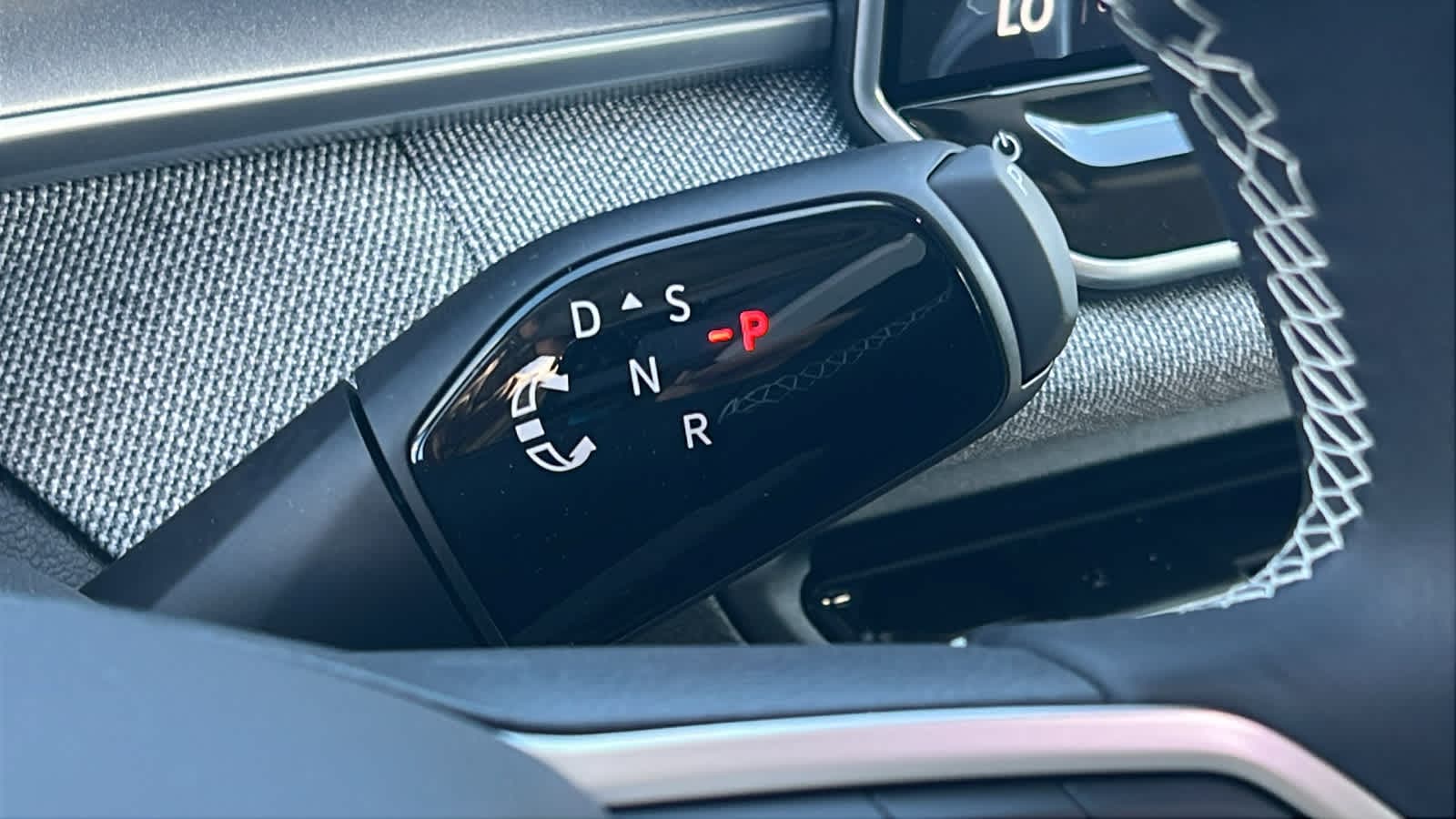 Thumbnail: 2026 Volkswagen Tiguan - 13