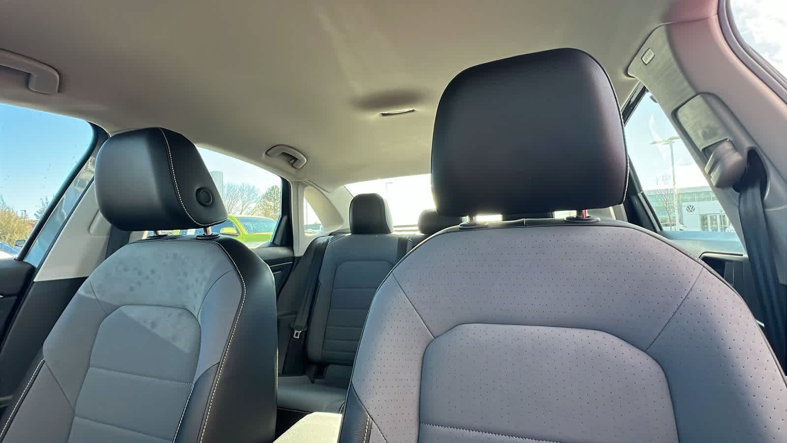 Thumbnail: 2025 Volkswagen Jetta - 11