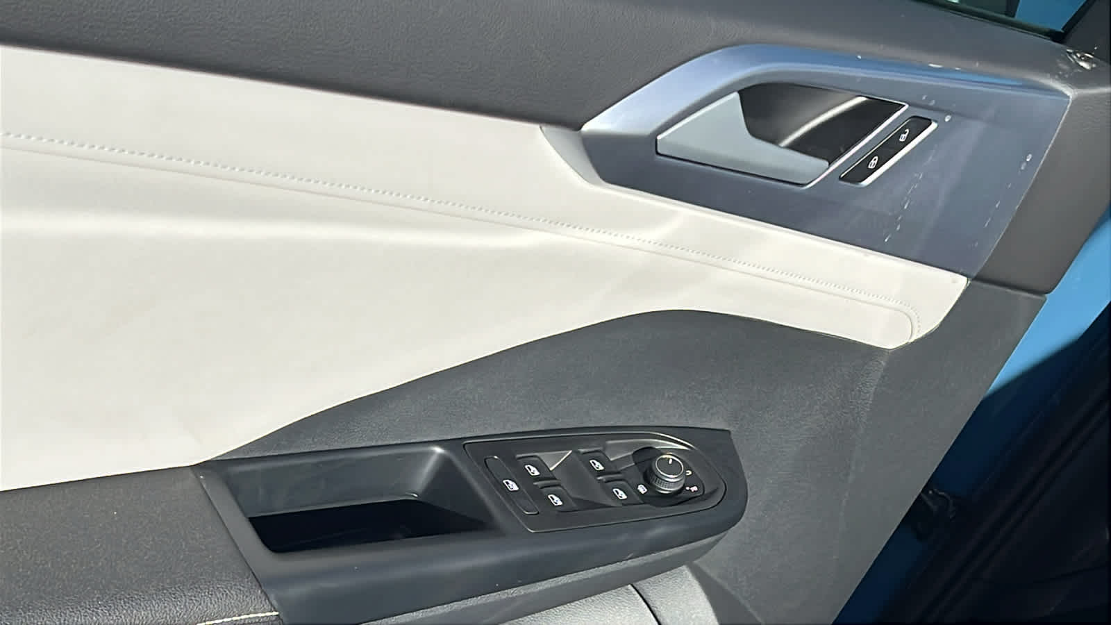 Thumbnail: 2026 Volkswagen Taos - 22