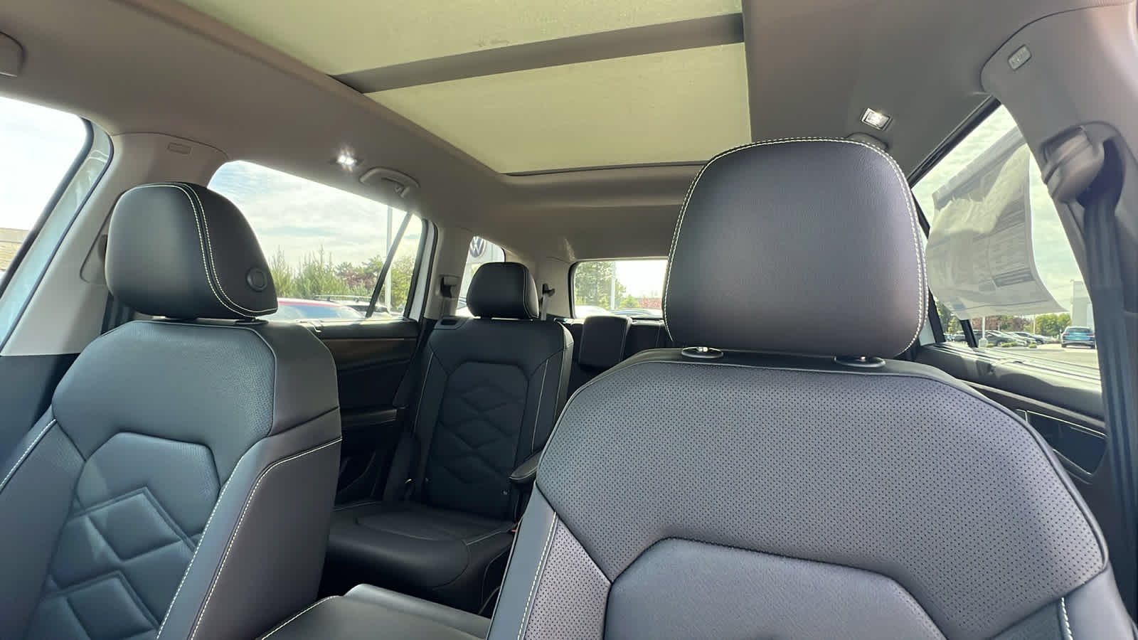 Thumbnail: 2026 Volkswagen Atlas - 11