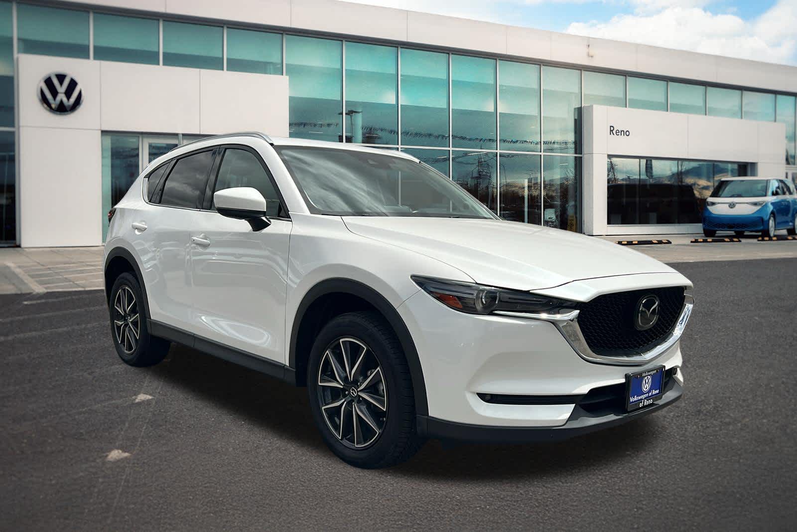 Thumbnail: 2018 Mazda CX-5 - 3