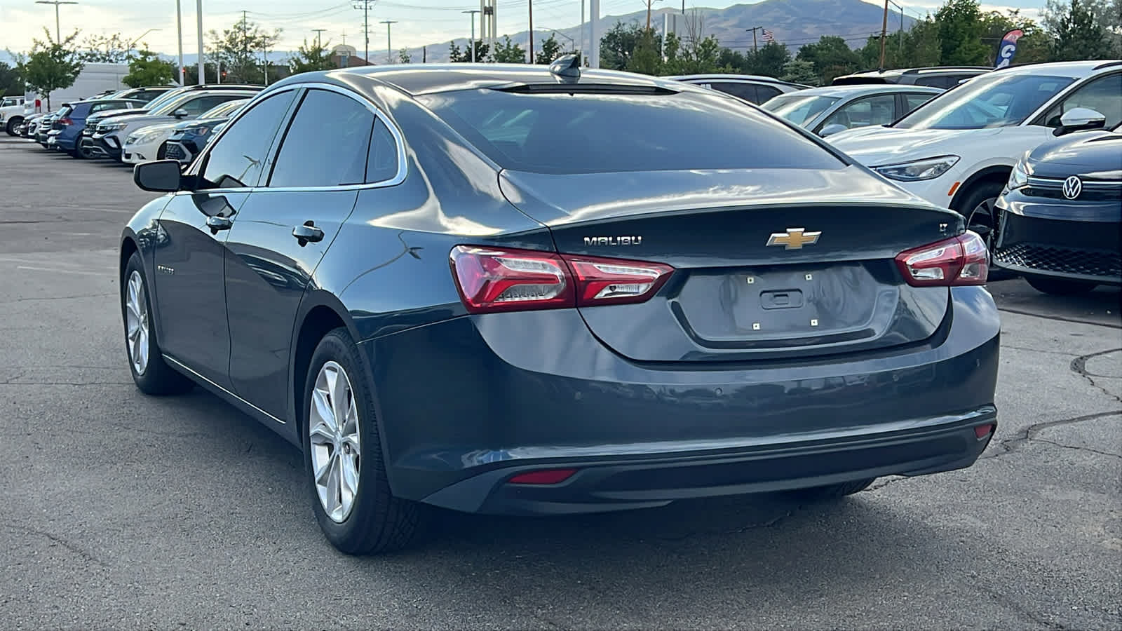 Thumbnail: 2020 Chevrolet Malibu - 7