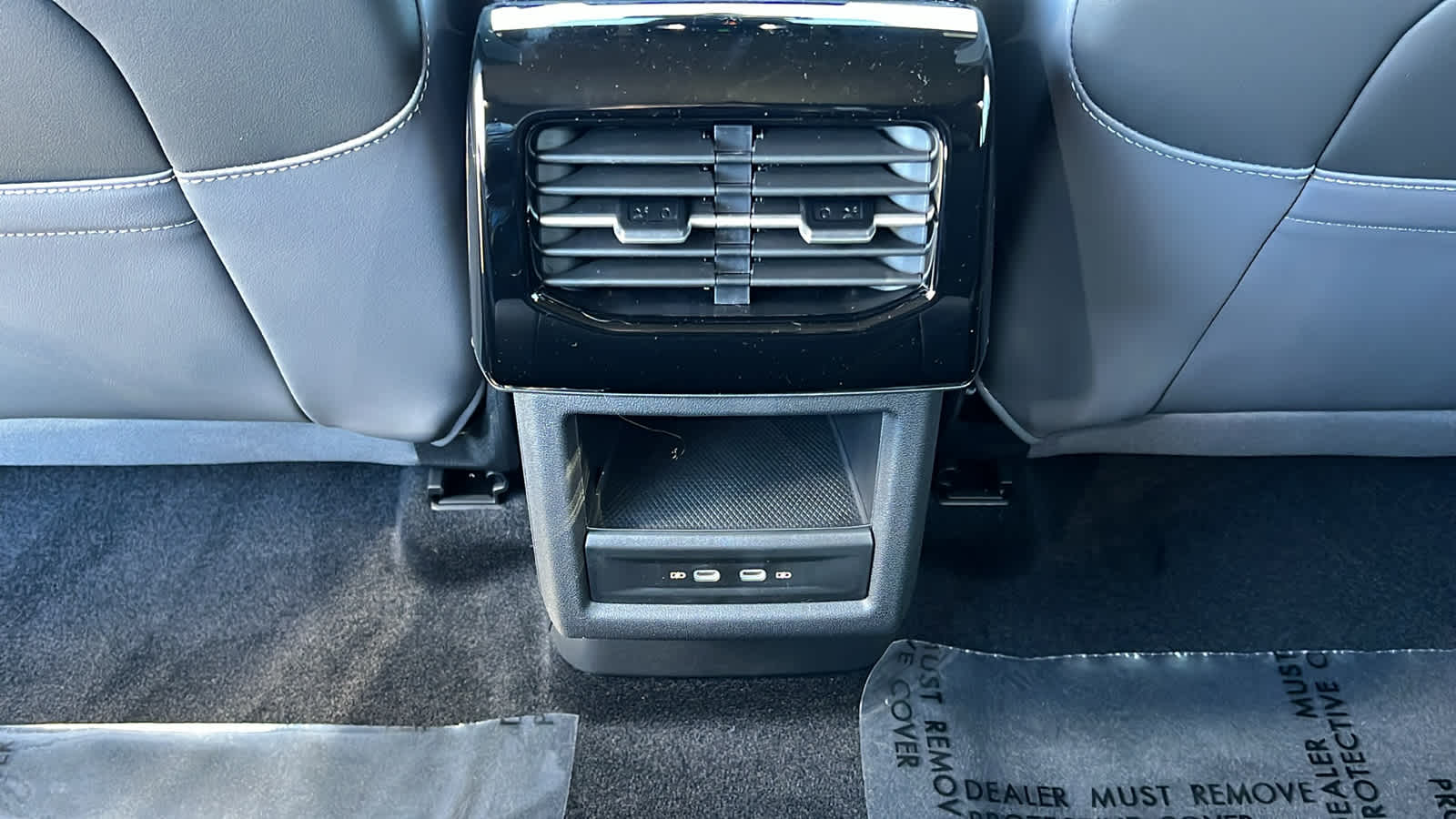 Thumbnail: 2025 Volkswagen ID.4 - 25