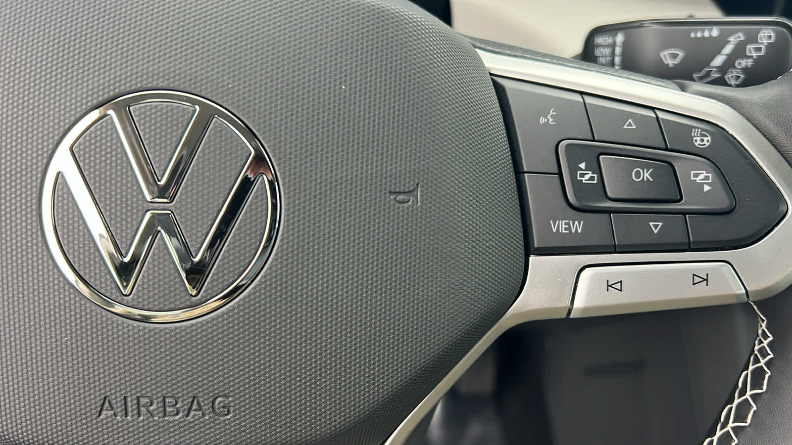 Thumbnail: 2026 Volkswagen Taos - 20