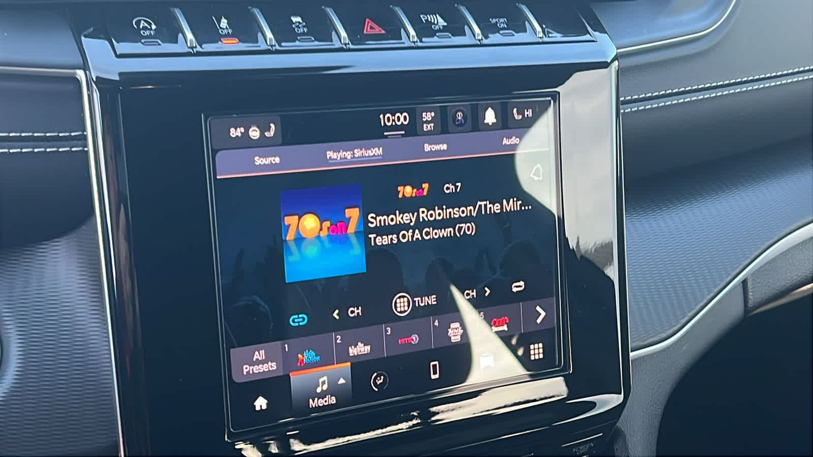 Thumbnail: 2025 Jeep Grand Cherokee L - 15