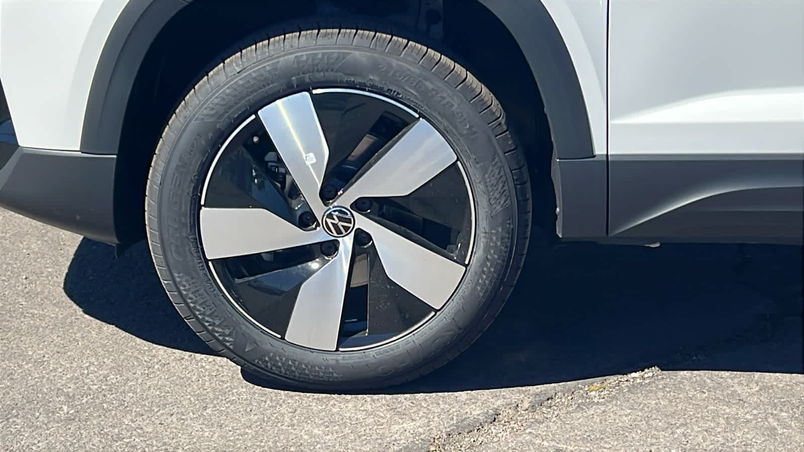 Thumbnail: 2026 Volkswagen Taos - 9