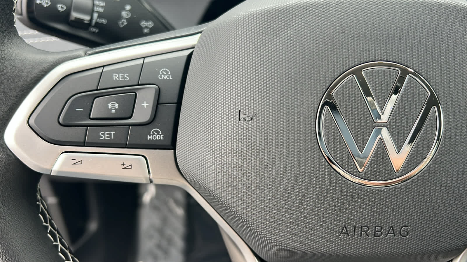 Thumbnail: 2026 Volkswagen Tiguan - 19