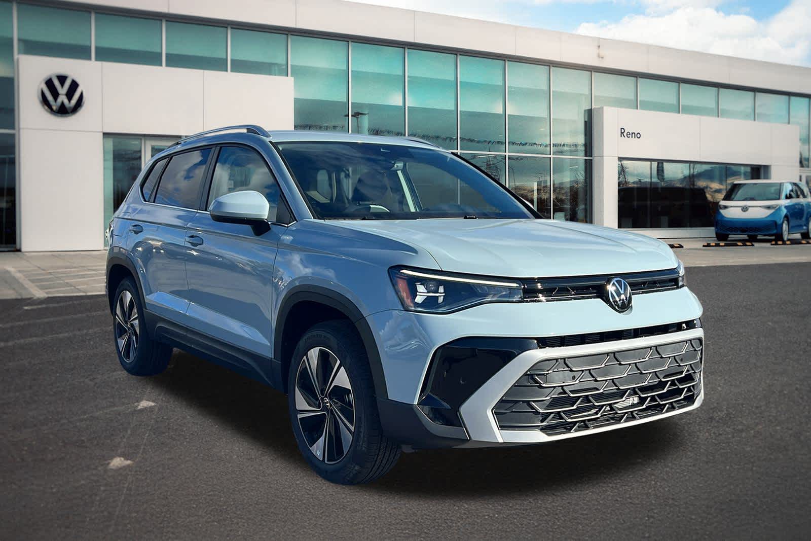 Thumbnail: 2026 Volkswagen Taos - 3