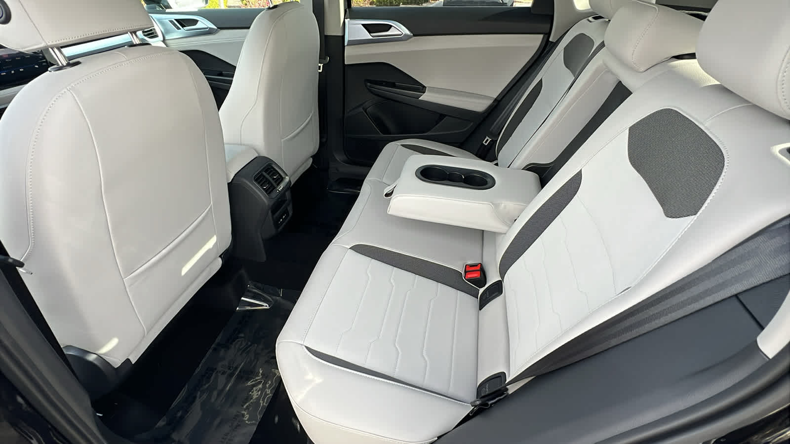 Thumbnail: 2026 Volkswagen Taos - 24