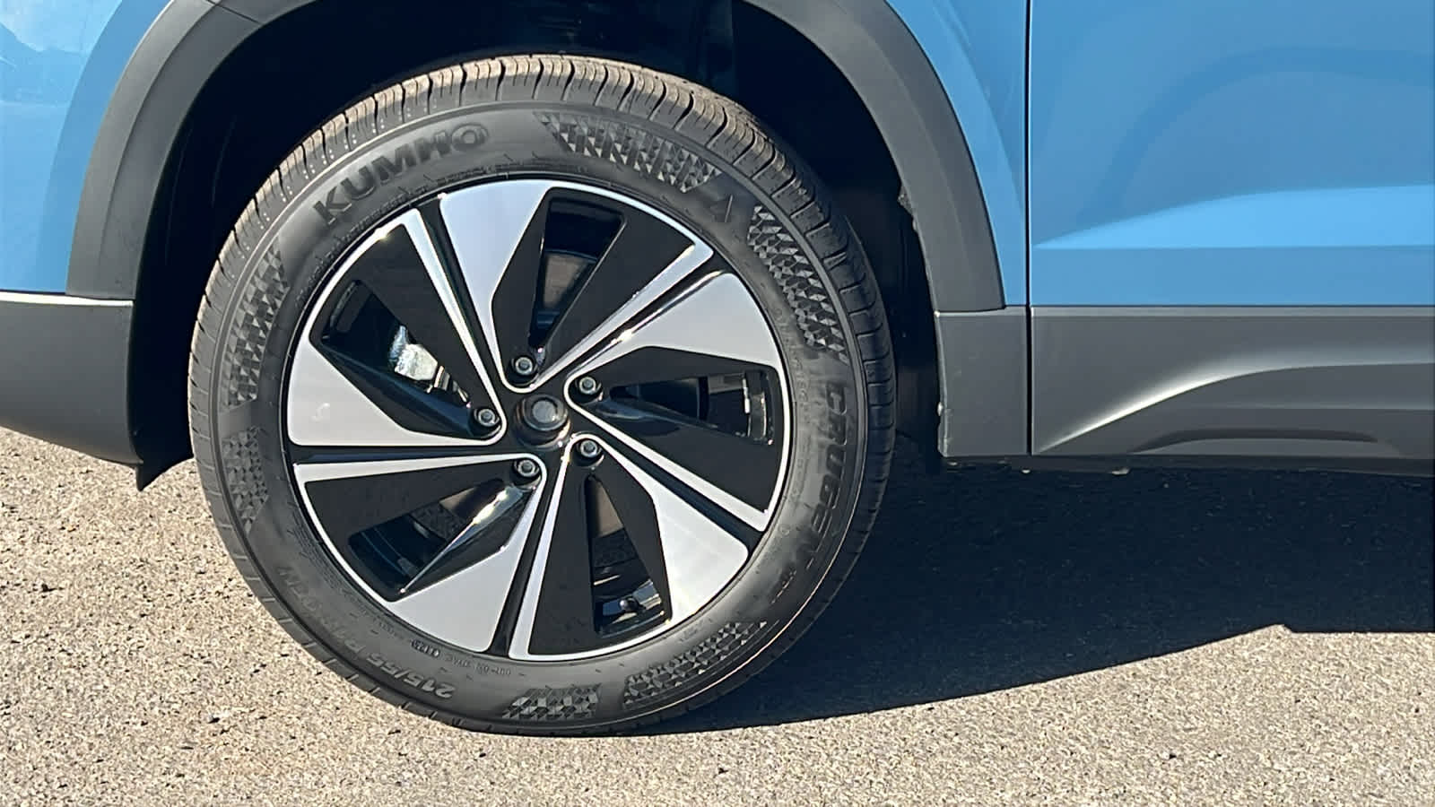 Thumbnail: 2026 Volkswagen Taos - 9