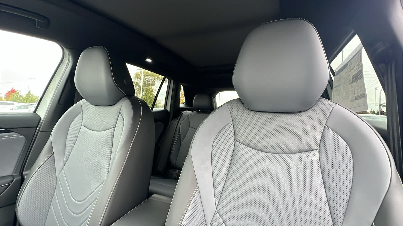 Thumbnail: 2026 Volkswagen Tiguan - 11