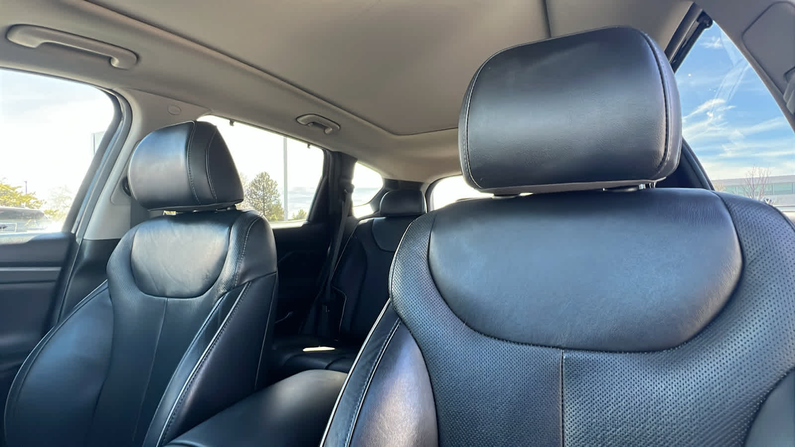 Thumbnail: 2021 Hyundai Santa Fe - 11