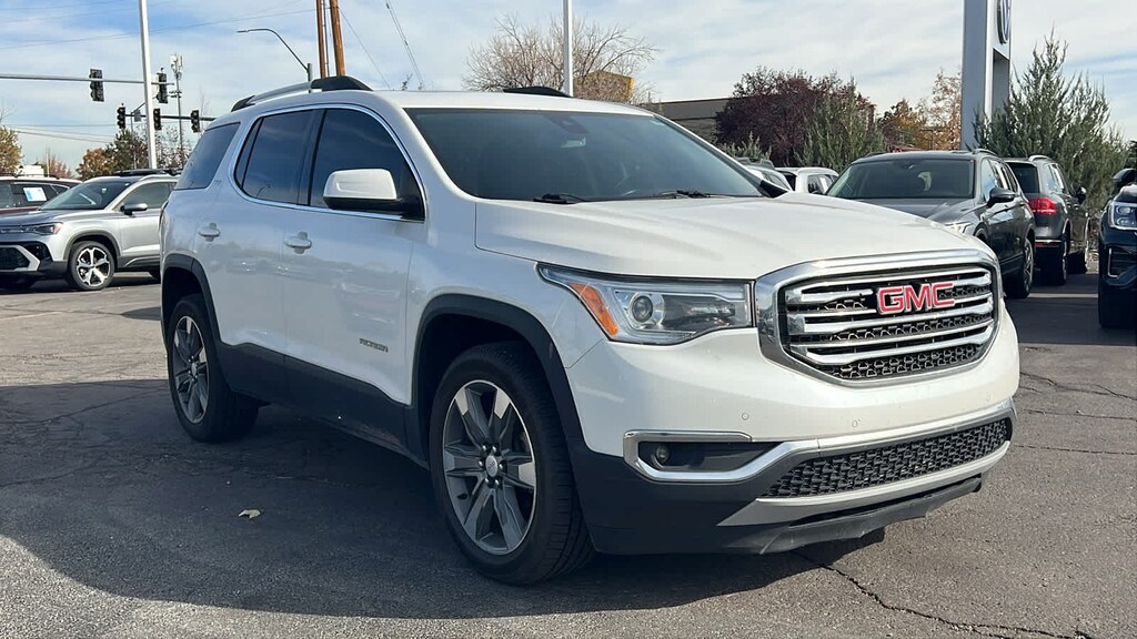 Used 2017 GMC Acadia SLT SUV