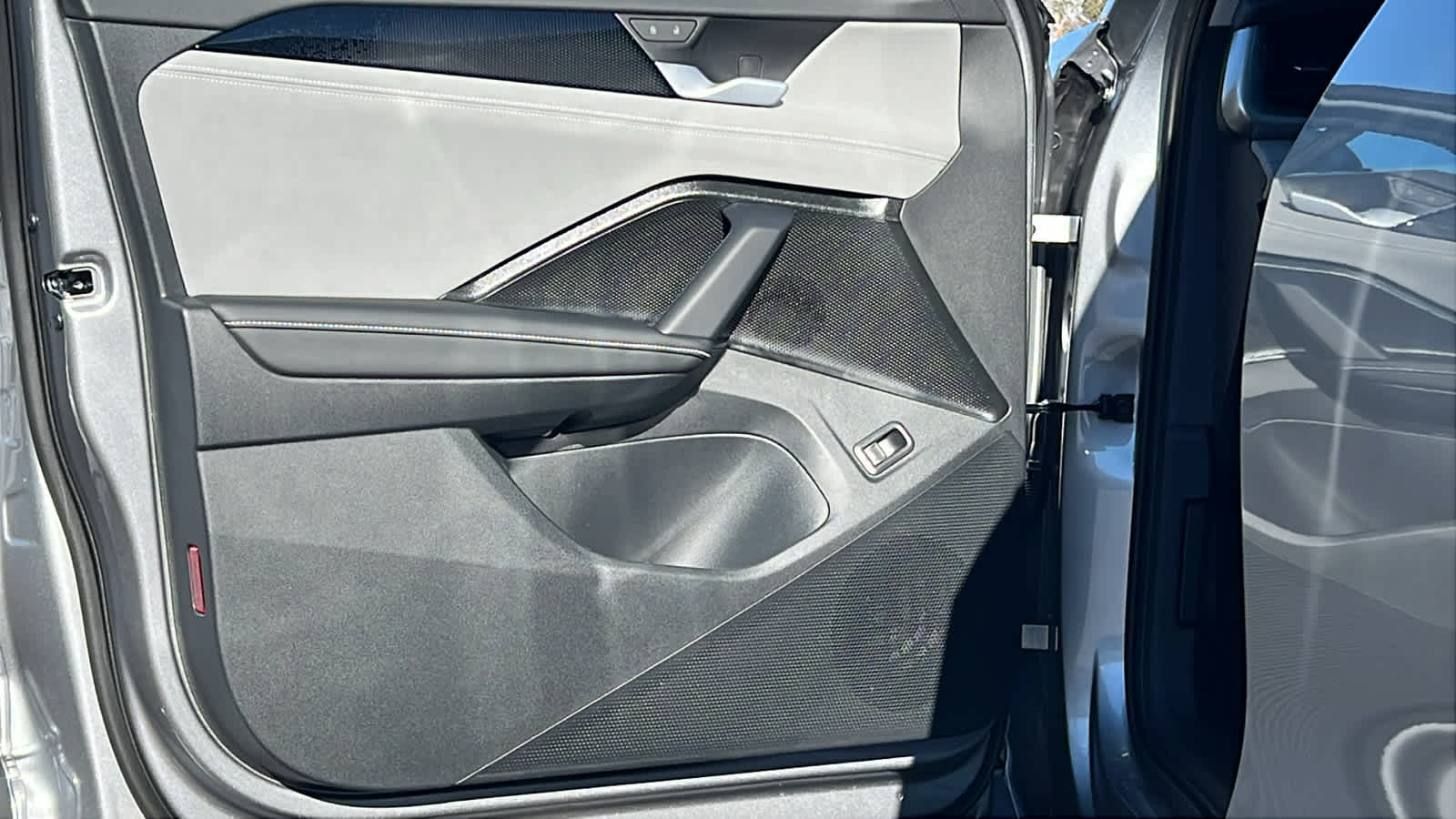 Thumbnail: 2026 Volkswagen Tiguan - 23