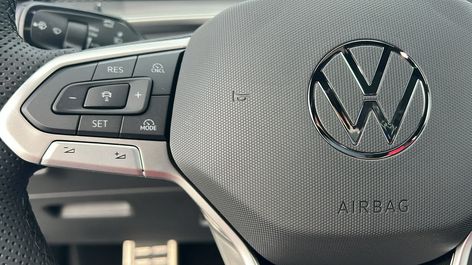 Thumbnail: 2026 Volkswagen Tiguan - 19